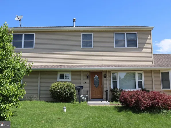 229 Suffolk Rd, Fairless Hills, PA 19030