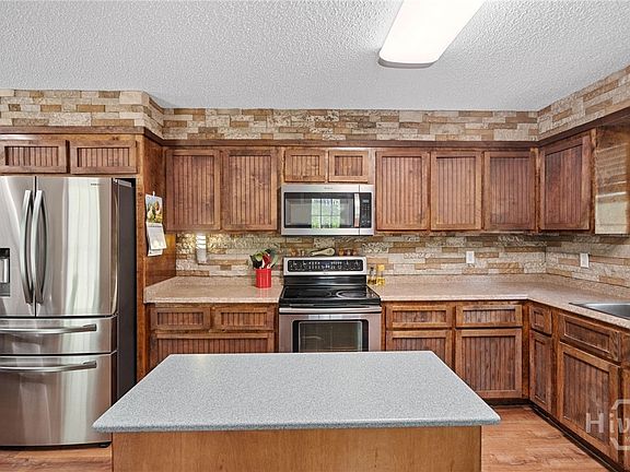 5th image of 325 Groveland Nevils Road