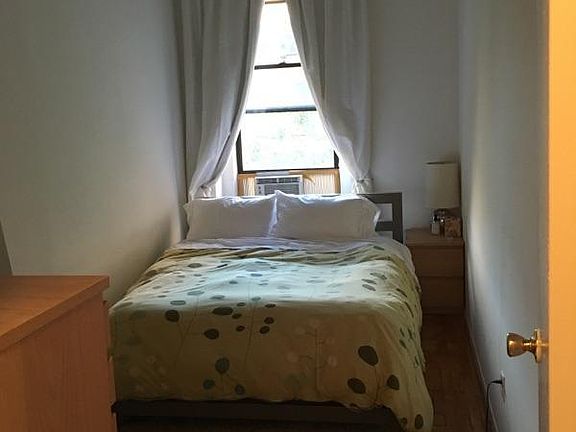 4th image of 157 W 73rd St APT 5F