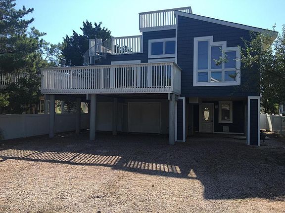 5th image of 5511 Holly Ave