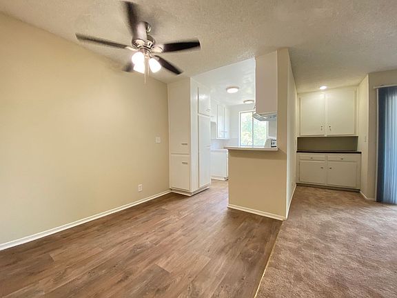 5th image of 8455 Lindley Ave #314