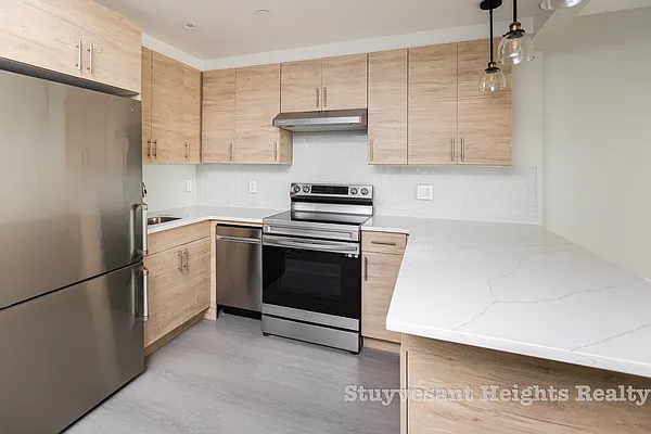 Rented by Stuyvesant Heights Realty Corp | media 41