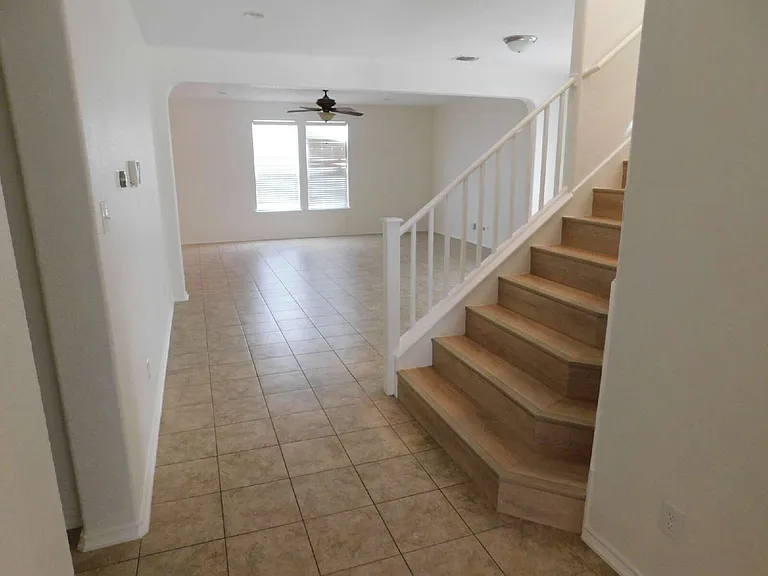 20719 Cape Coral — Photo 5