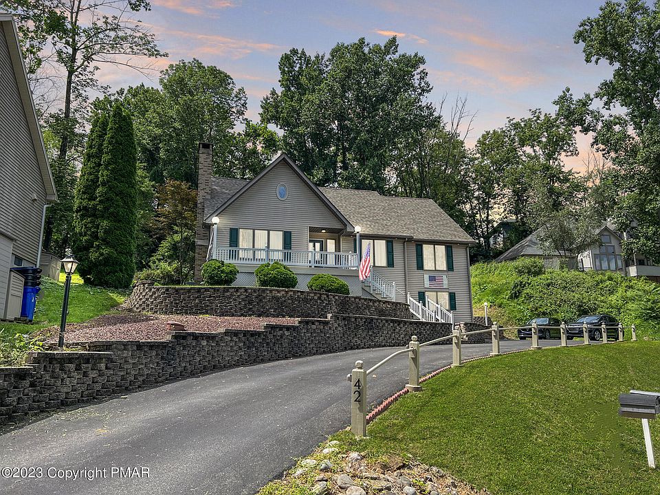 42 Chippawa Cir, Mount Bethel, PA 18343 Zillow