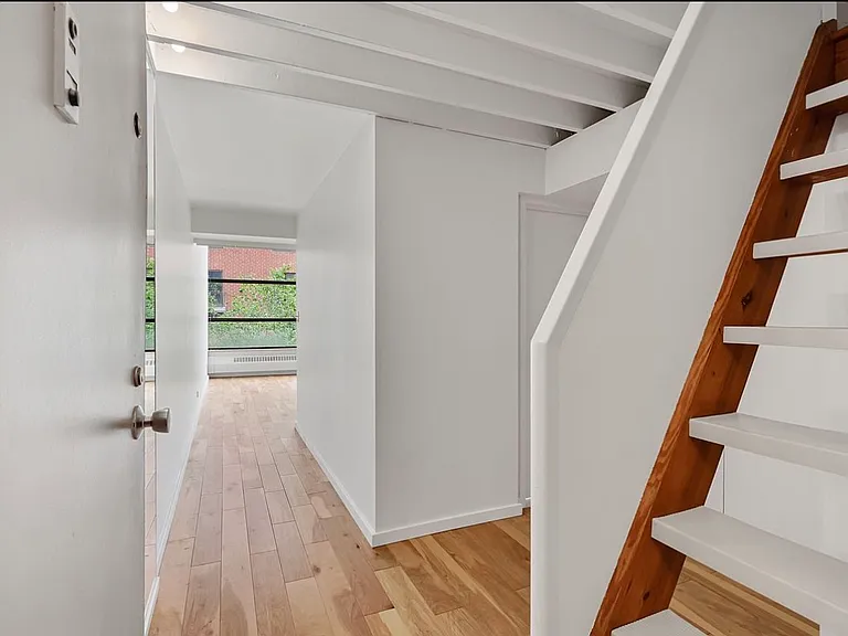 350 E 62nd St #4S — Photo 5