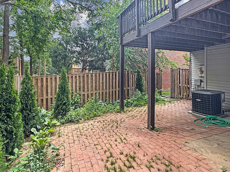 7760 Marshall Heights Ct — Photo 26