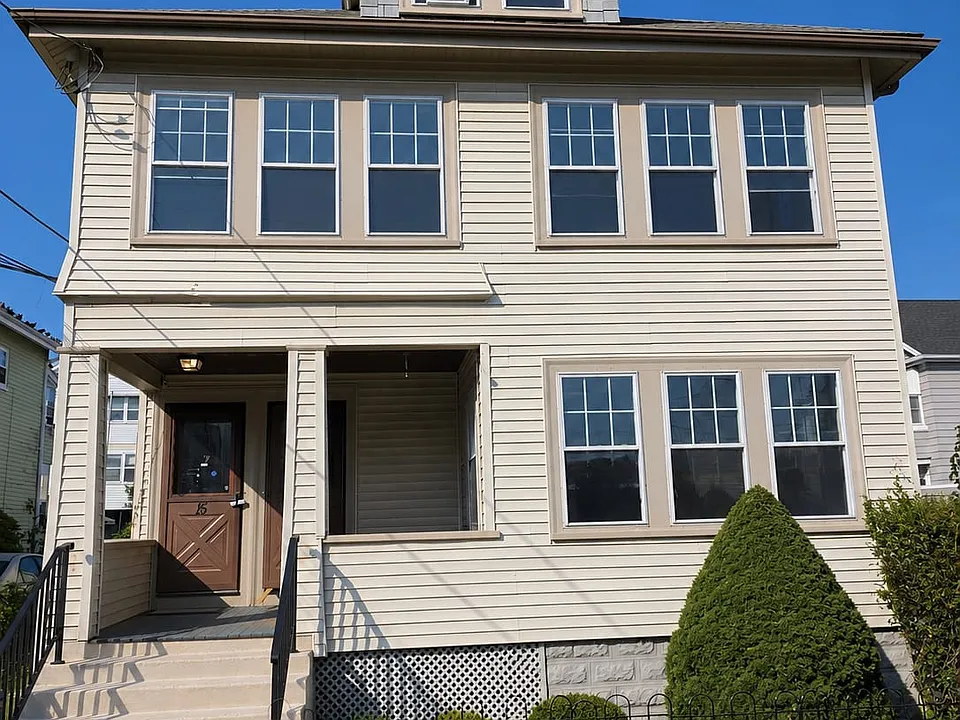 11 Governor Winthrop Rd