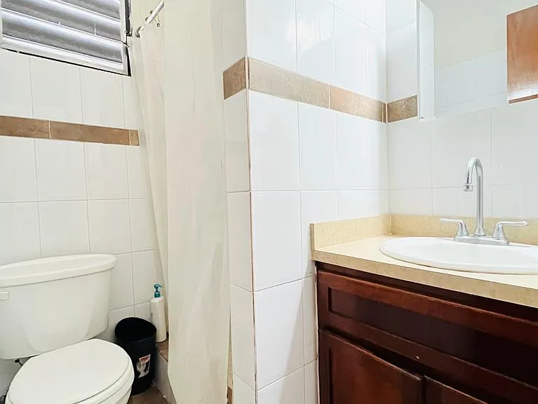 752 Avelino Vicente #B1 — Photo 3