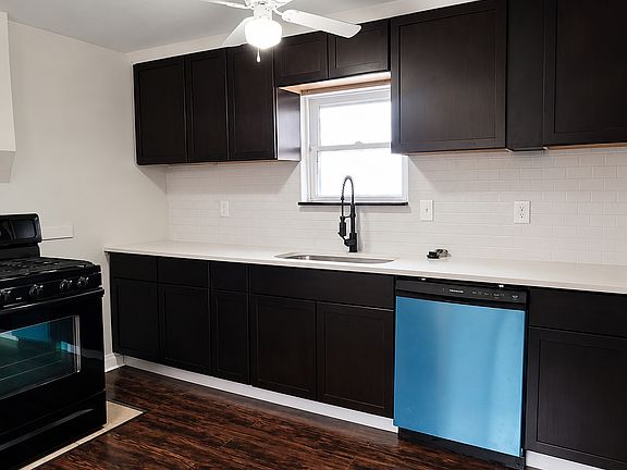 2nd image of 216 N Bradford Ave