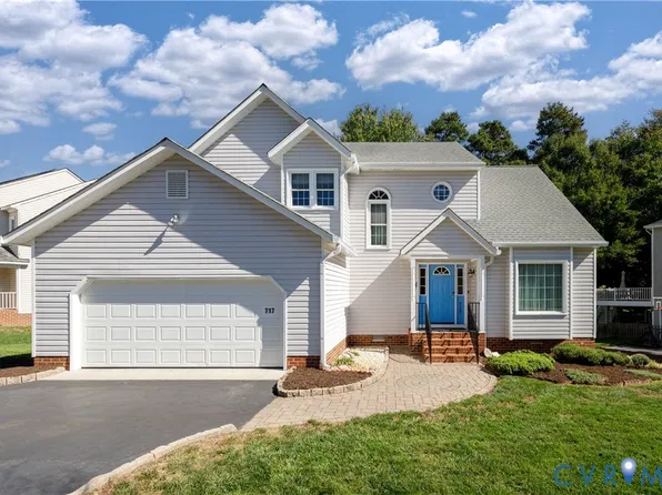 717 McCauliff Dr, North Chesterfield, VA 23236