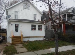 703 Roselawn Ave, Akron, OH