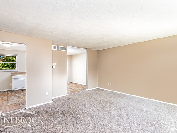 4th image of 10251 Hawkhurst Dr