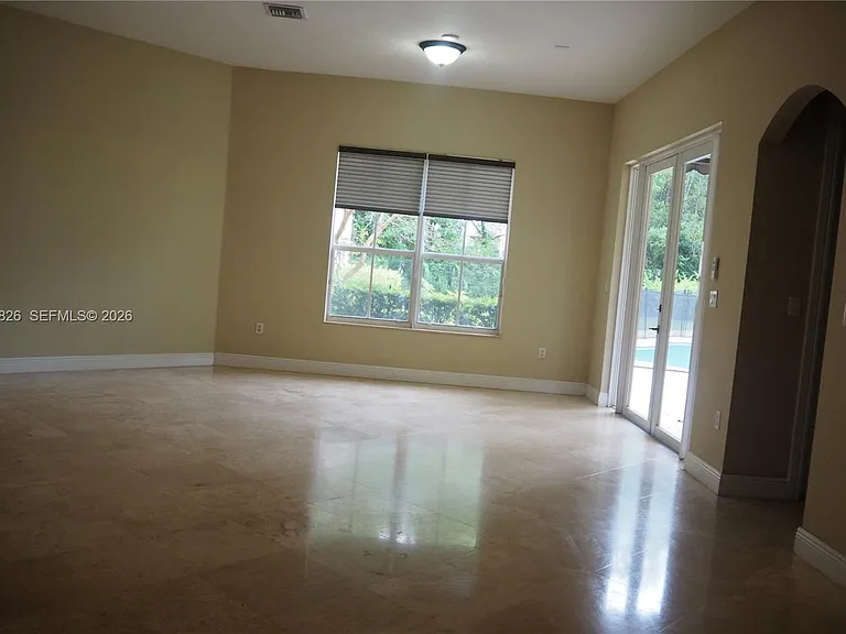 2750 Jockey Cir E — Photo 38