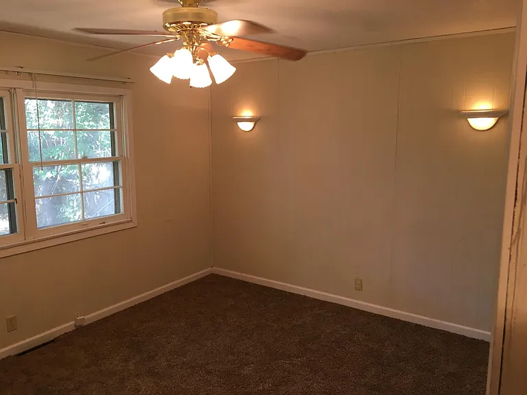 2304 W Lotus St — Photo 11