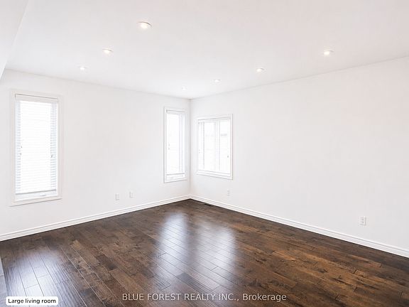 4th image of 4377 Lismer Ln