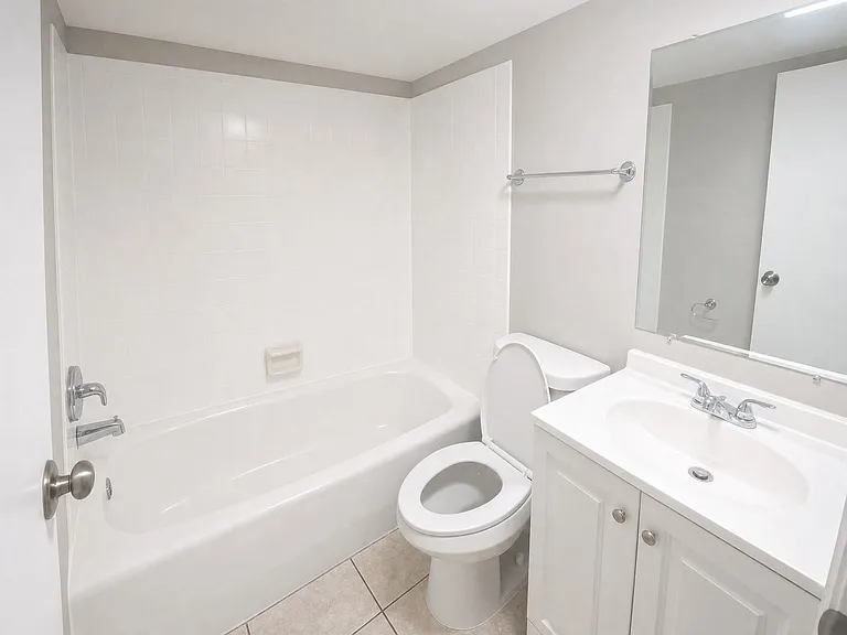 Mediterranean Villas — Photo 25