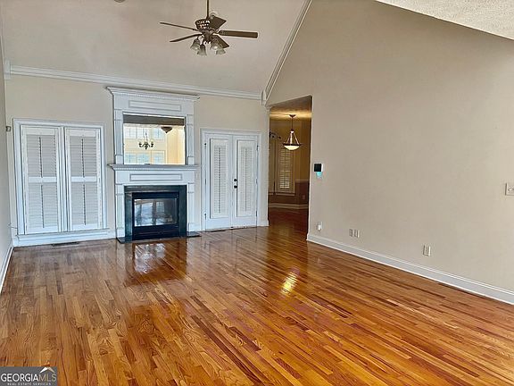 5th image of 1101 Aqua Shore Dr