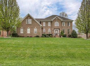 8709 Bromfield Rd, Oak Ridge, NC 27310