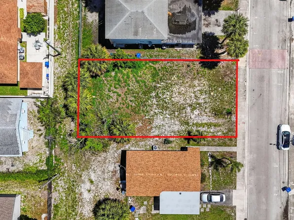 1204 W 35th Street, Riviera Beach, FL 33404