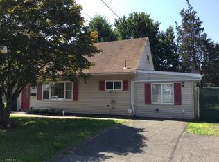 115 Main St, Woodbridge, NJ 07095