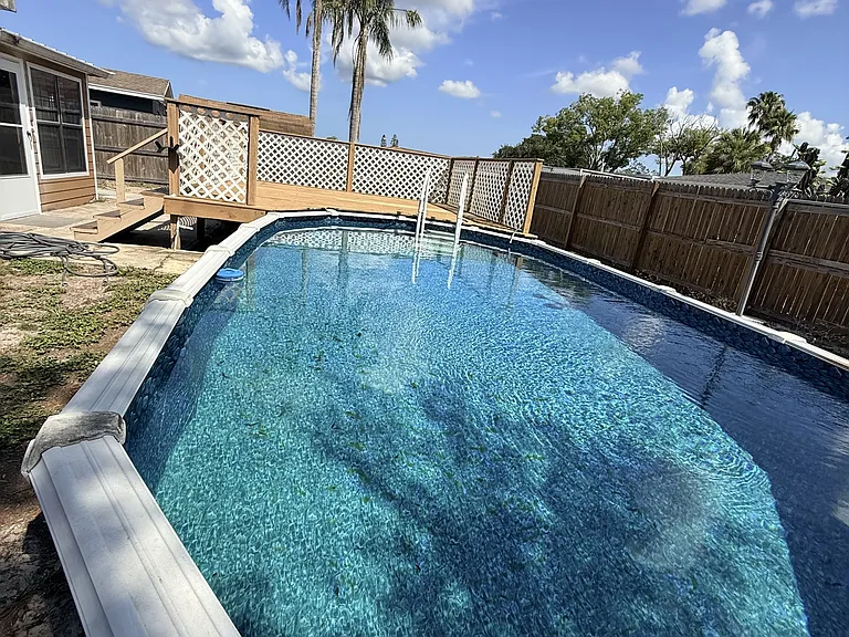 8437 Luray Dr — Photo 24