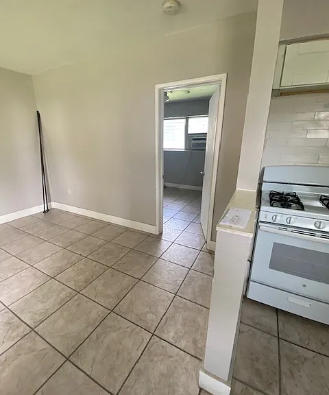 501 SW 4th Ave #2 — Photo 3