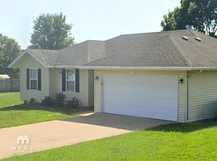 701 N Pinewood Ave, Republic, MO 65738