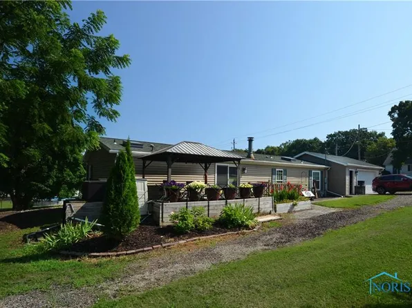 66 N Erie Beach Rd, Lakeside Marblehead, OH 43440