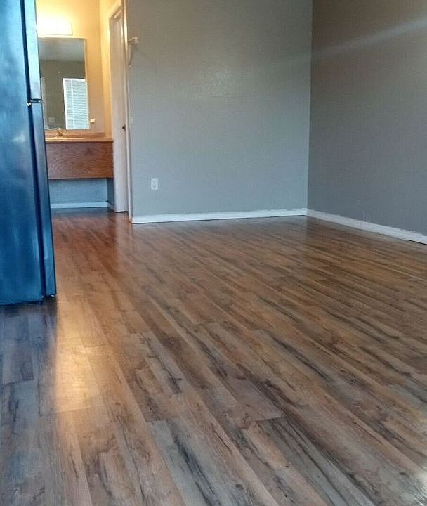 2nd image of 636 Frankie Matthew Dr #25