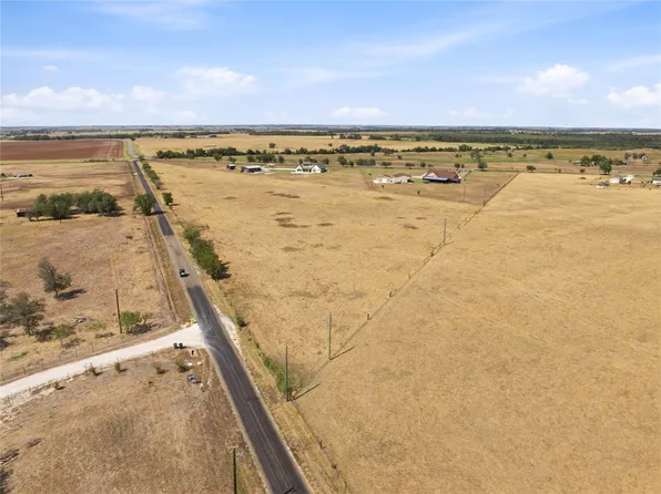 1950 County Road 470, Thrall, TX 78615