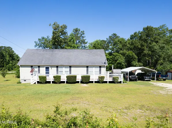 515 Vine Hills Court SE, Bolivia, NC 28422