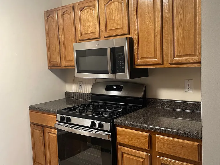 147-149 Main St #1D — Photo 5