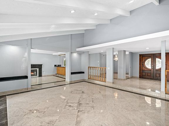 4th image of 4635 Nomad Dr