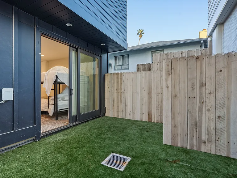 626 Longfellow Ave — Photo 22