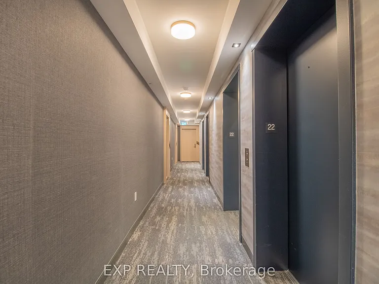 77 Mutual St #2210 — Photo 4