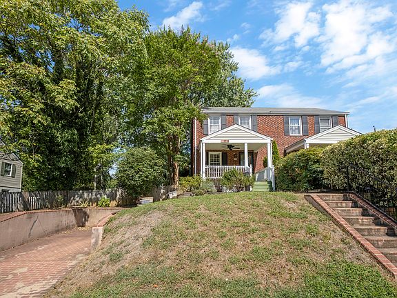 4th image of 2716 Farnsworth Dr #1