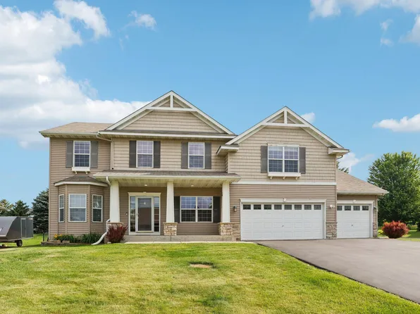 20516 Gateway Ct, Lakeville, MN 55044