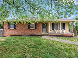 1520 Mount Rainier Dr, Lexington, KY 40517