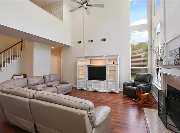 5th image of 120 Merganser Dr