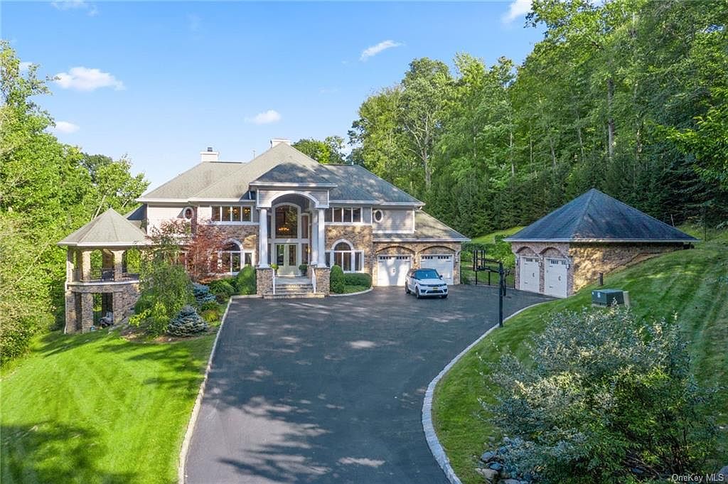 3 Northface, Sloatsburg, NY 10974 Zillow