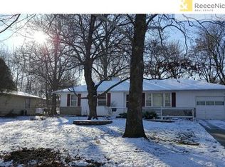 6303 E 96th St, Kansas City, MO 64134