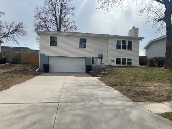 14211 Patrick Ave, Omaha, NE 68164