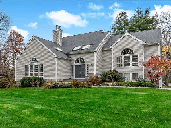 3 Fox Run Road, Briarcliff Manor, NY 10510