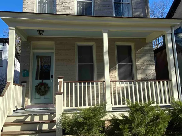 74 S Main St, Lambertville, NJ 08530
