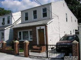 7012 53rd Rd, Maspeth, NY 11378