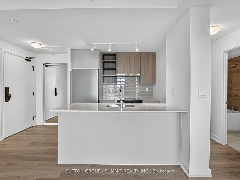 2075 Lakeshore Rd #2401 — Photo 3