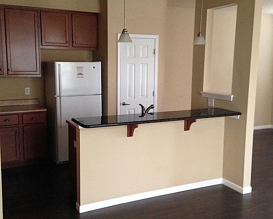 2nd image of 918 Keenan Ct