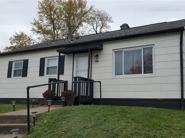 1026 Lindberg Ave, Homestead, PA 15120