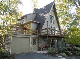 138 Maple Dr, New Holland, PA