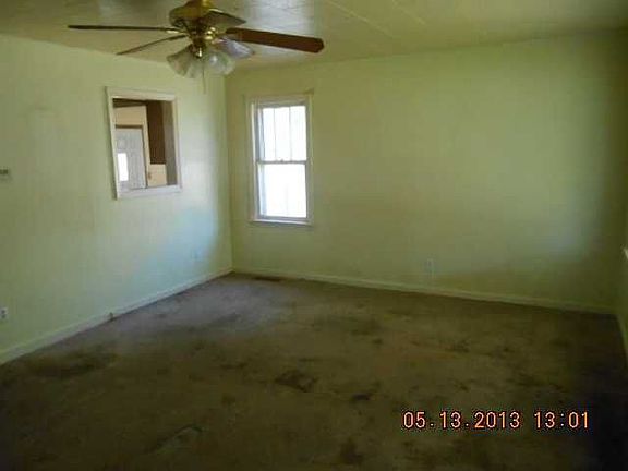 3rd image of 3554 California St